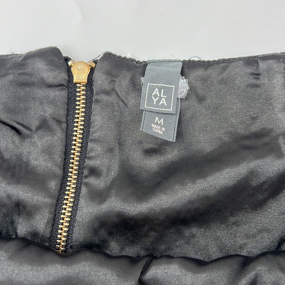 Alya Plaid Mini Skirt - Picture 7 of 10